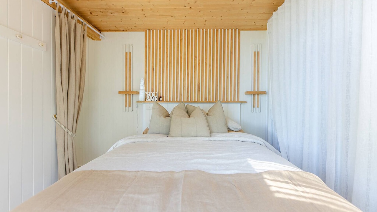 Photo of Bedroom in Foxground