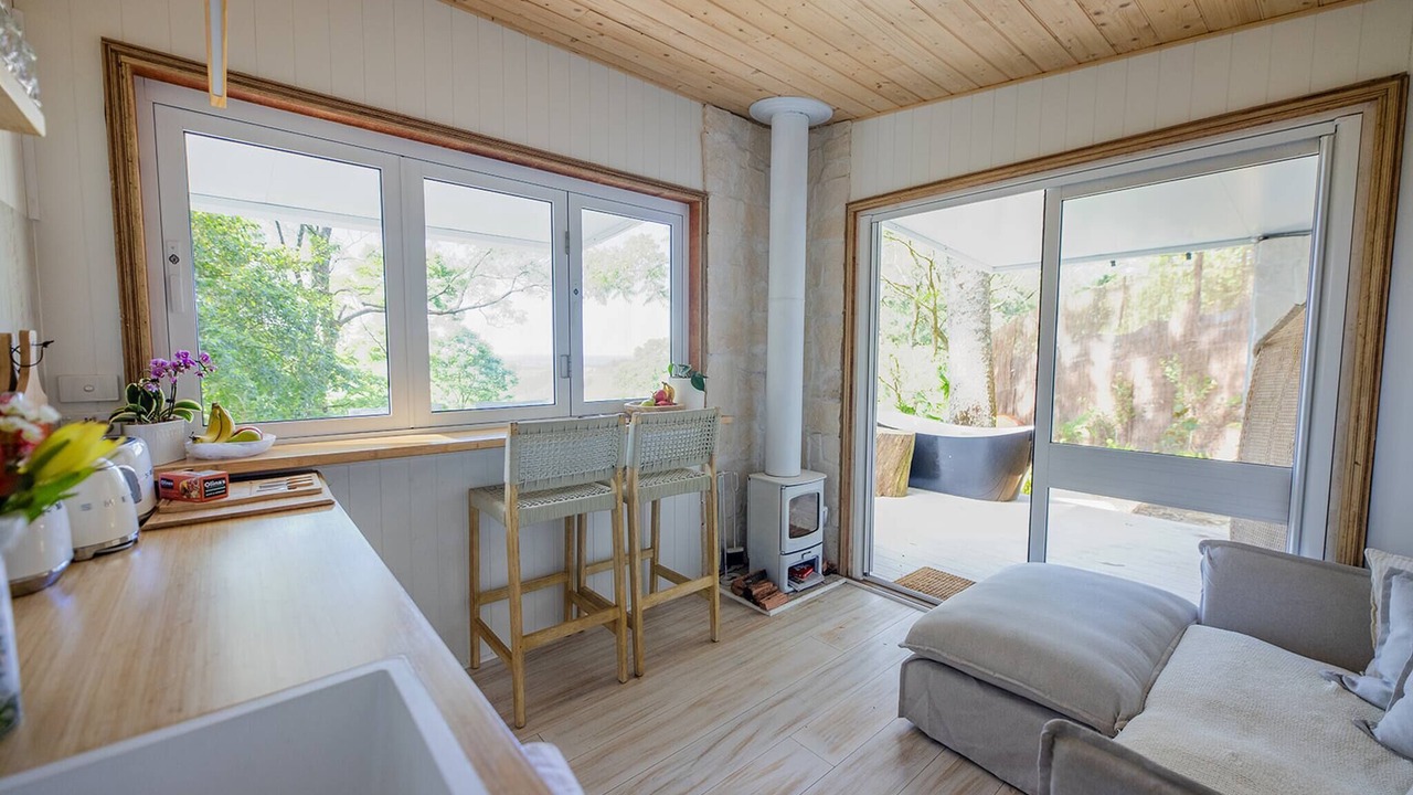 Photo of Livingroom in Foxground