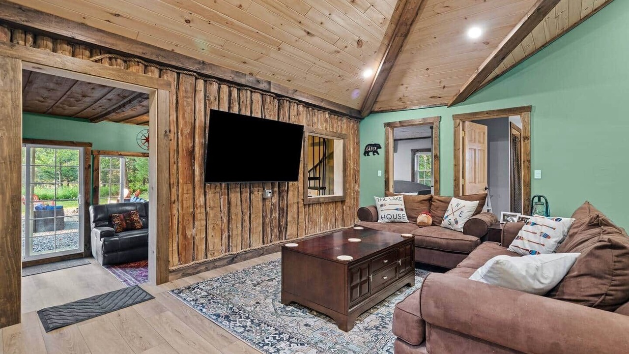 Photo of Livingroom in Forestport