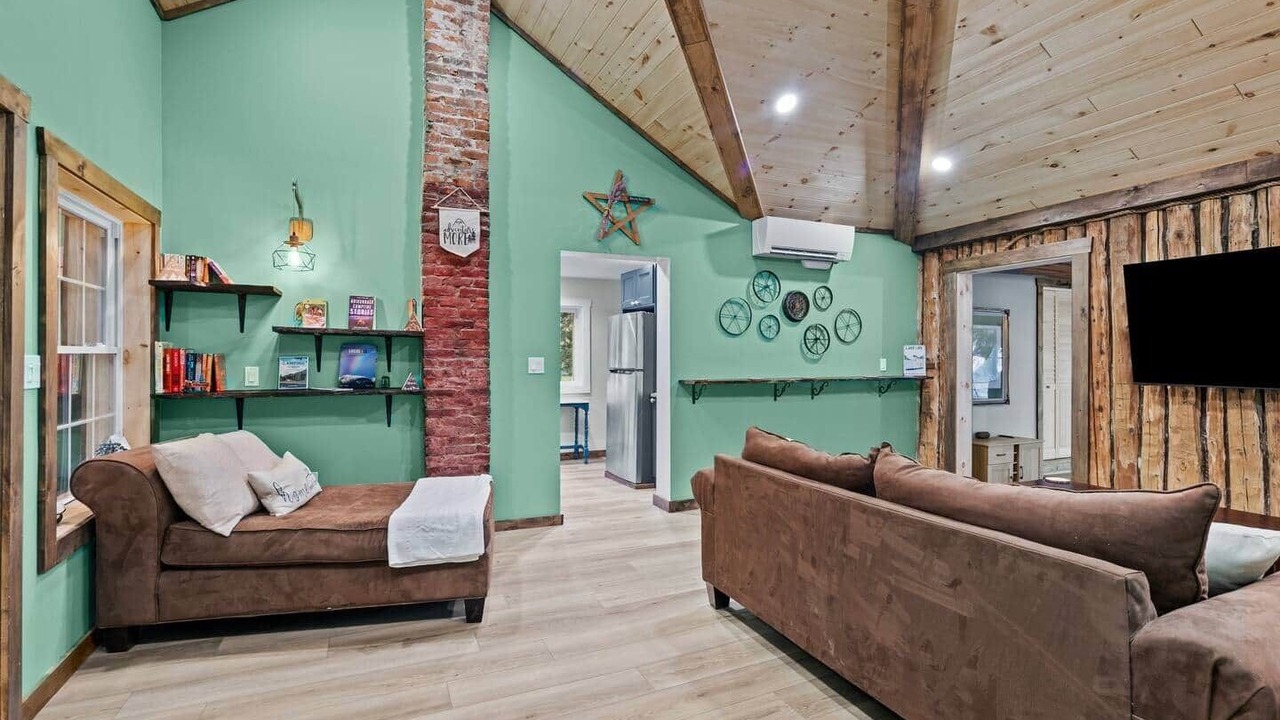 Photo of Livingroom in Forestport