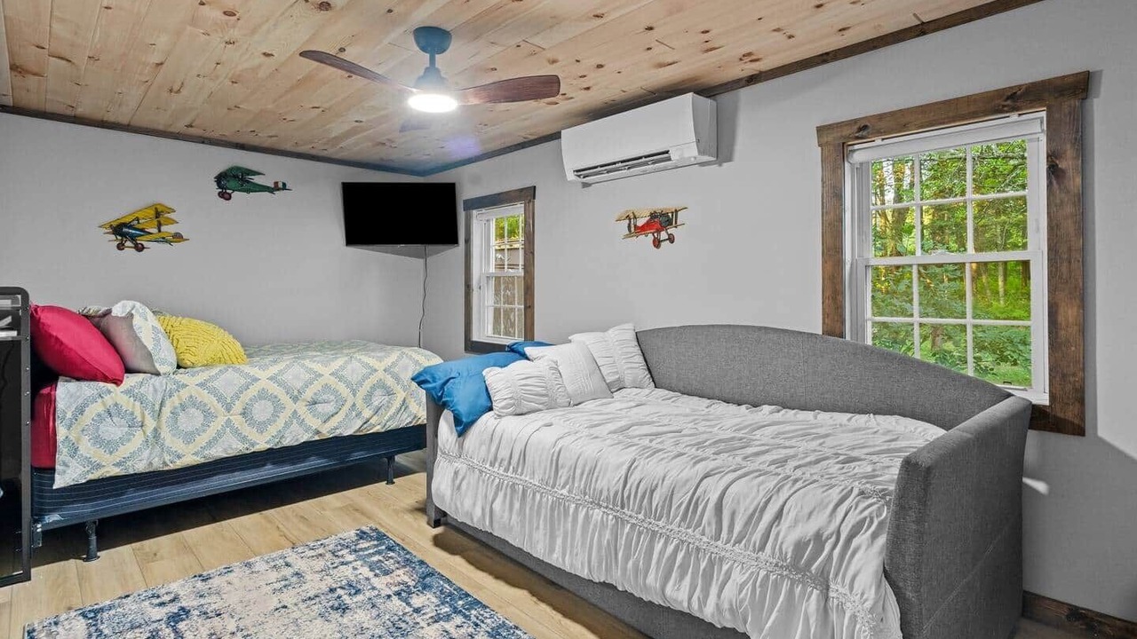 Photo of Bedroom in Forestport