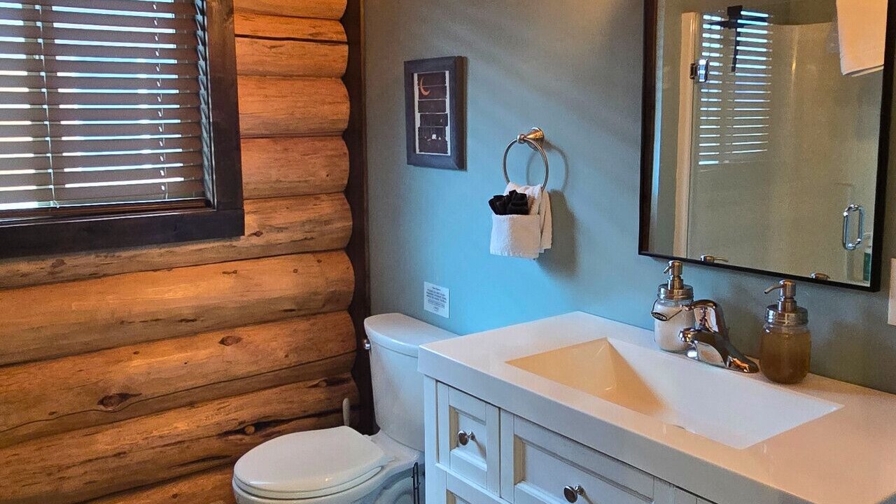 Photo of Bathroom in Pray