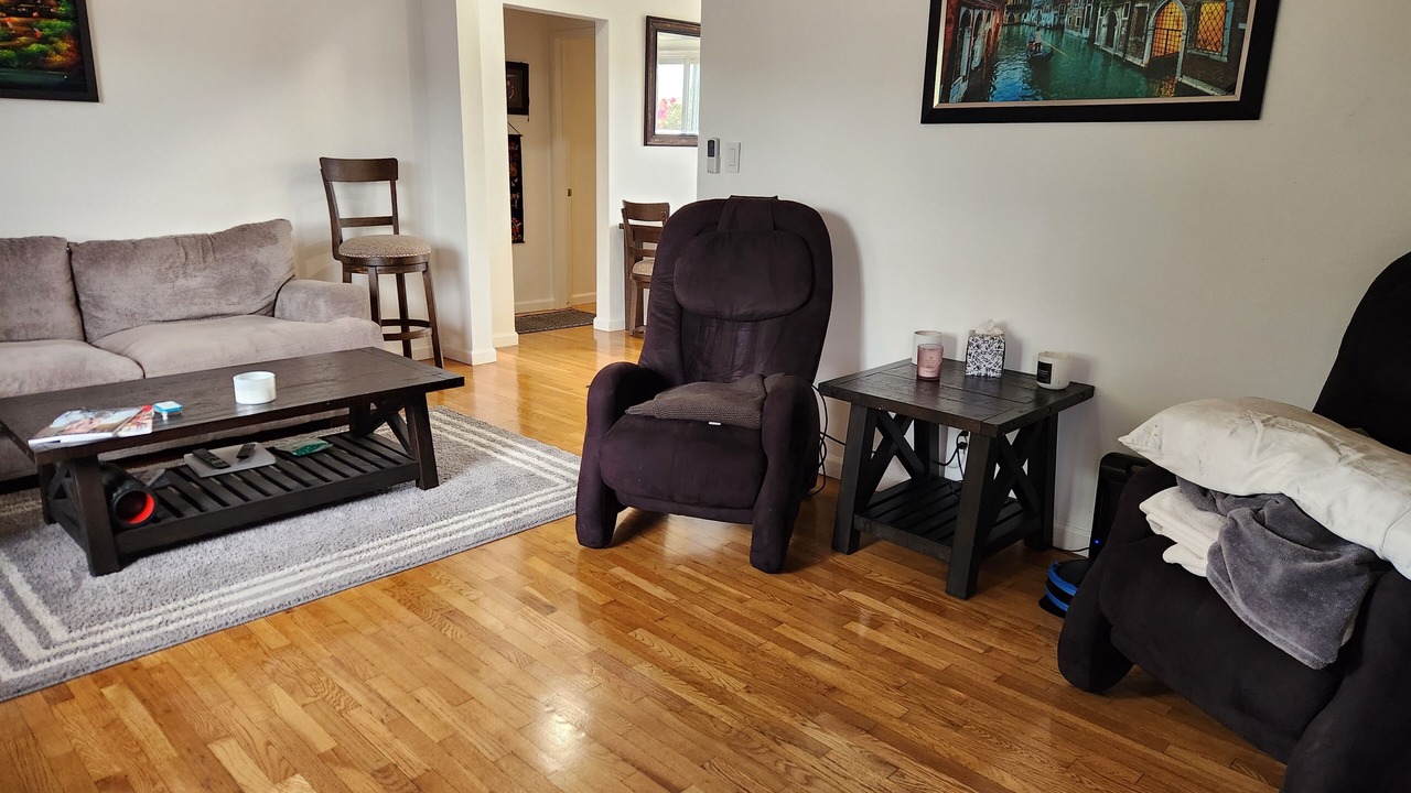 Photo of Livingroom in Del Rey