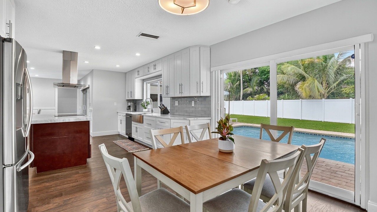 Photo of Others in Boca Del Mar