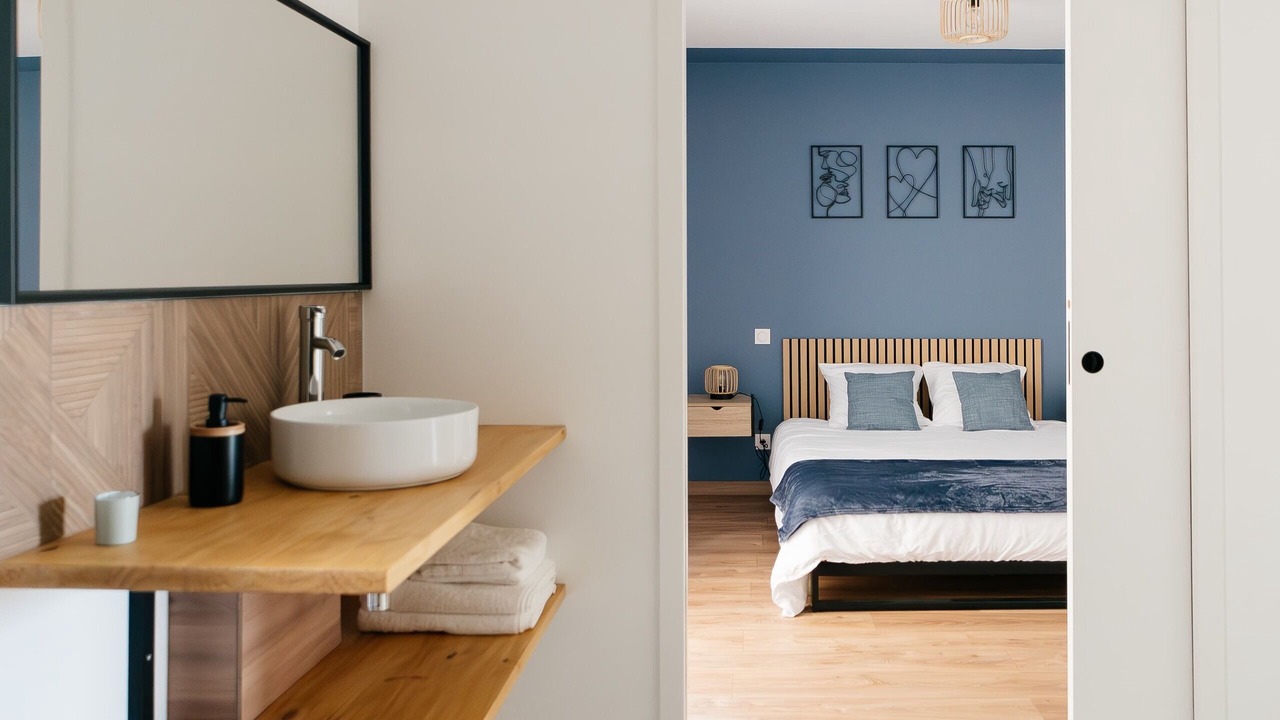Photo of Bedroom in Dol-de-Bretagne