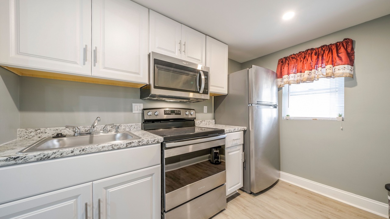 Photo of Kitchen in Hillandale