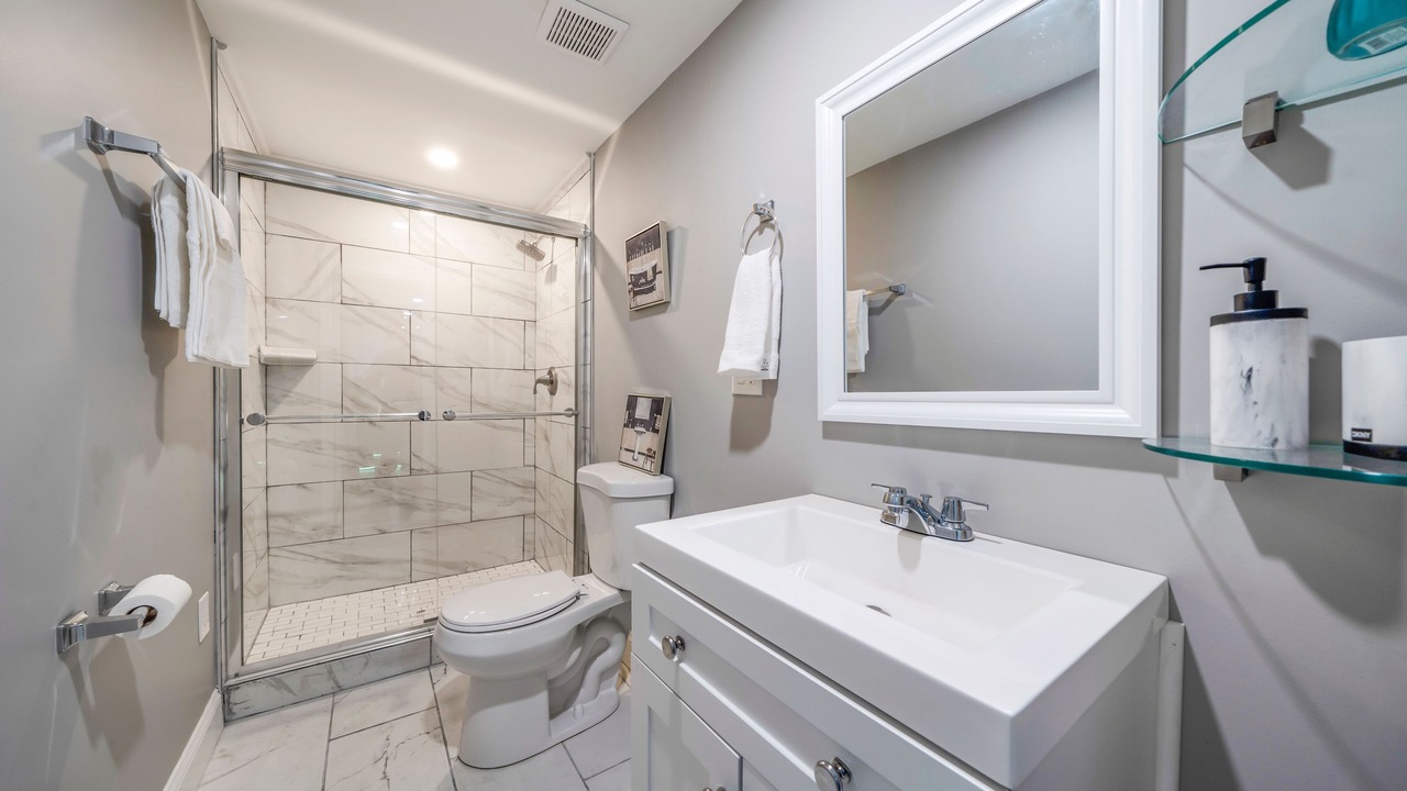 Photo of Bathroom in Hillandale