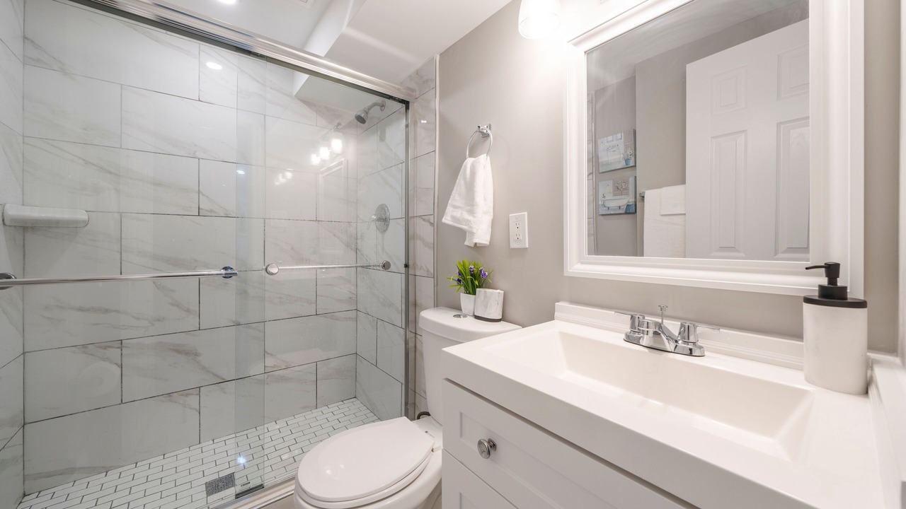 Photo of Bathroom in Hillandale