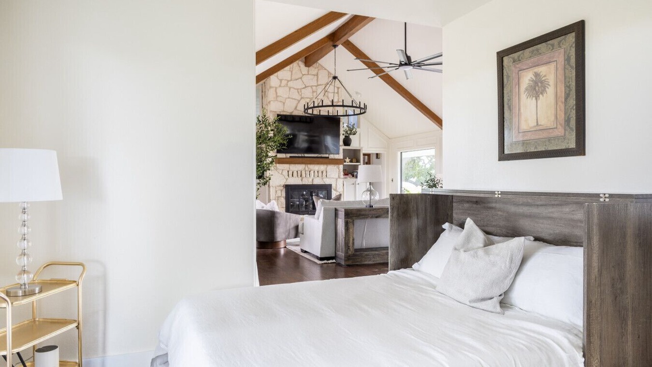 Photo of Bedroom in La Grange