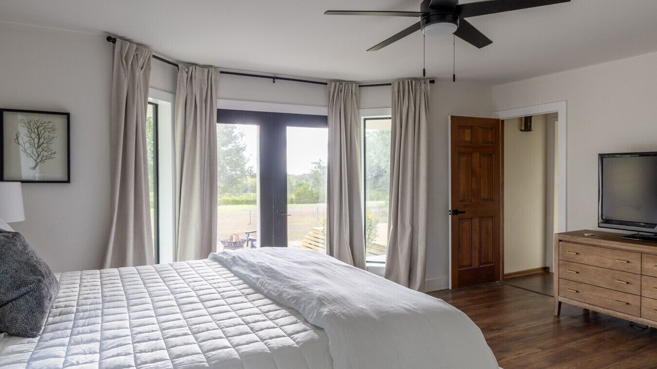 Photo of Bedroom in La Grange