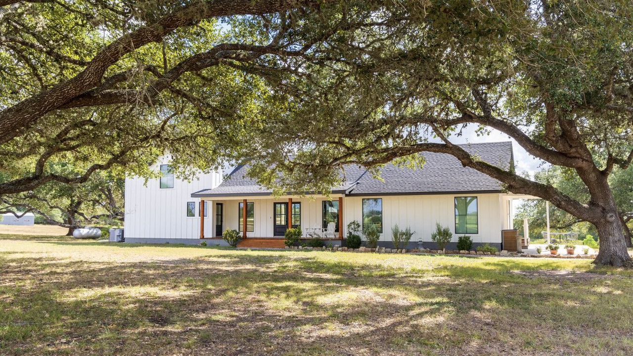 Photo of Outdoor in La Grange