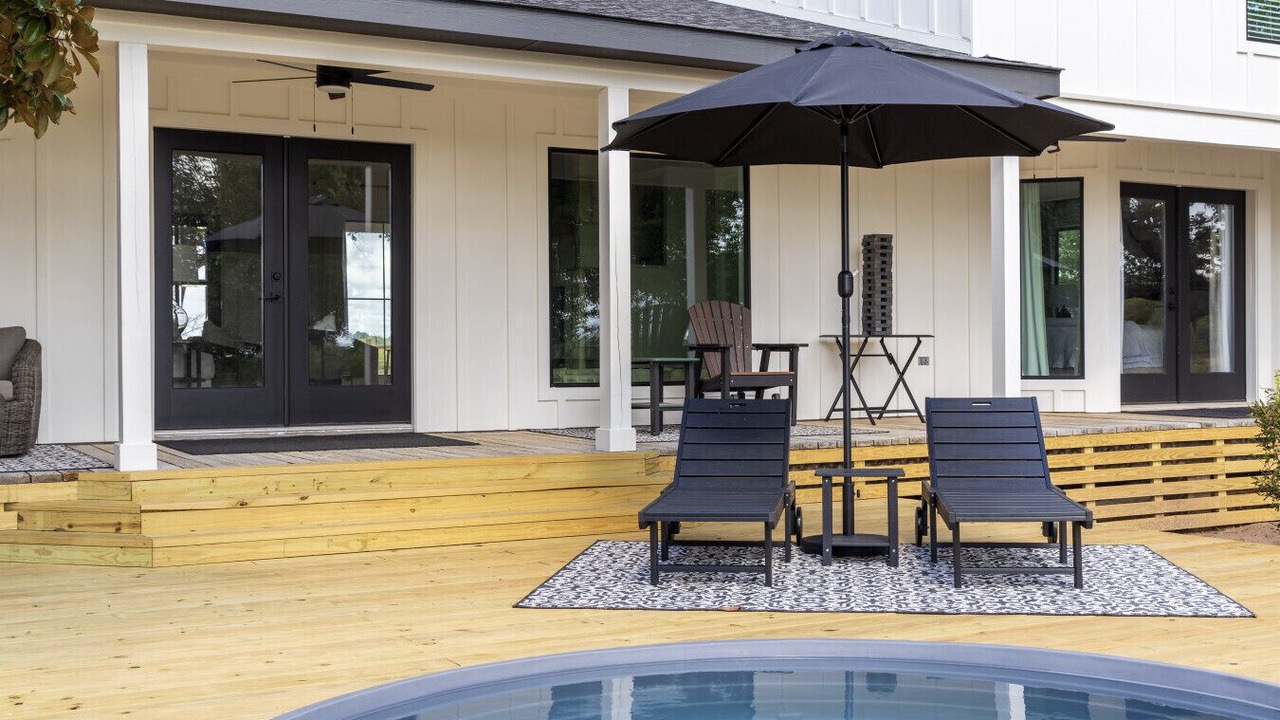 Photo of Patio Balcony in La Grange
