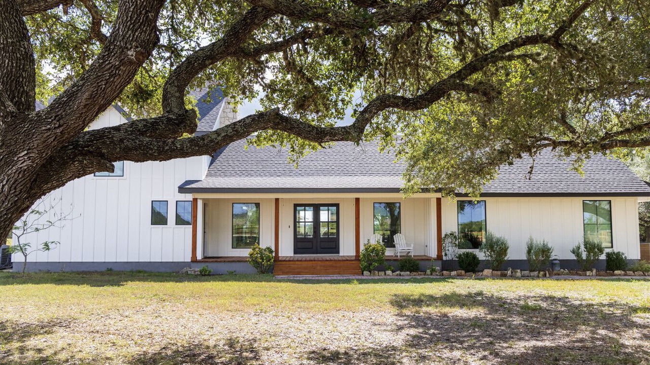 Photo of Outdoor in La Grange