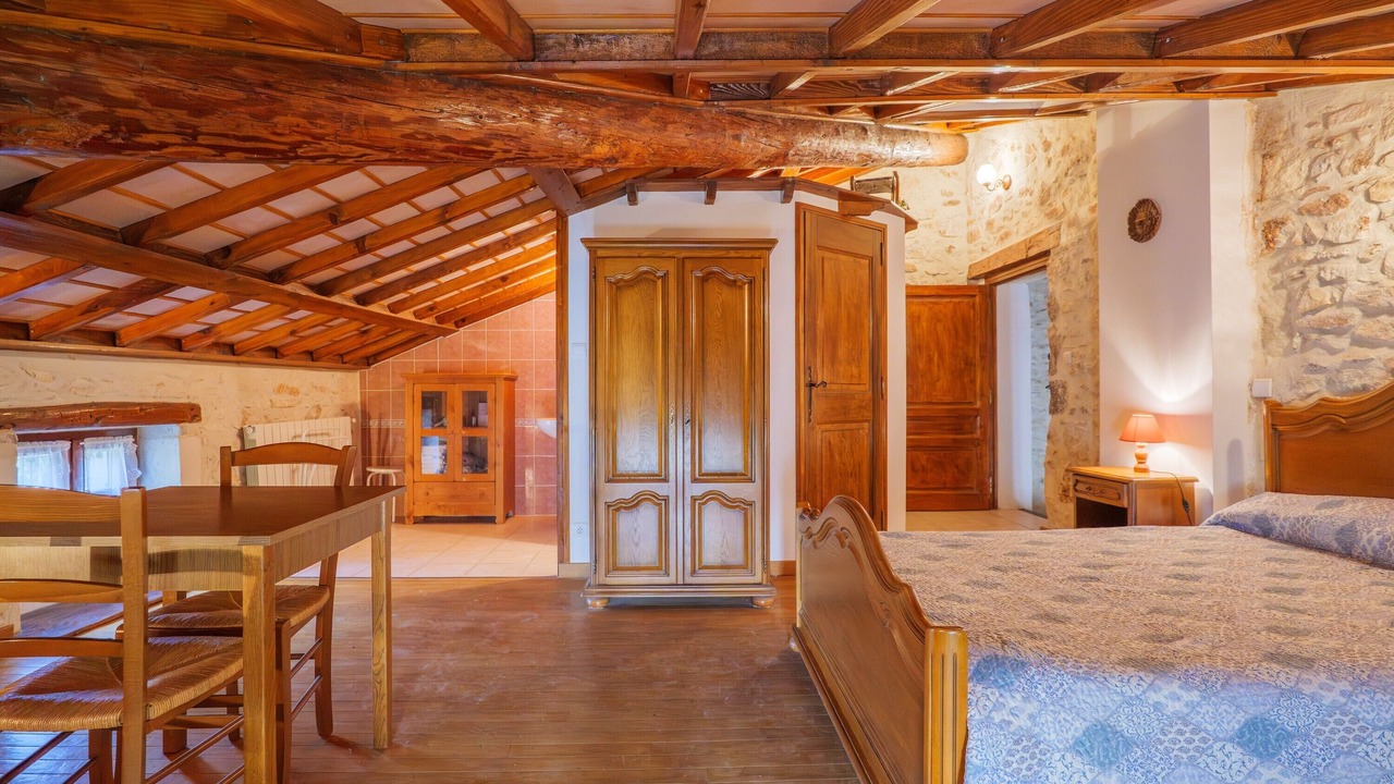 Photo of Bedroom in La Garde-Adhemar