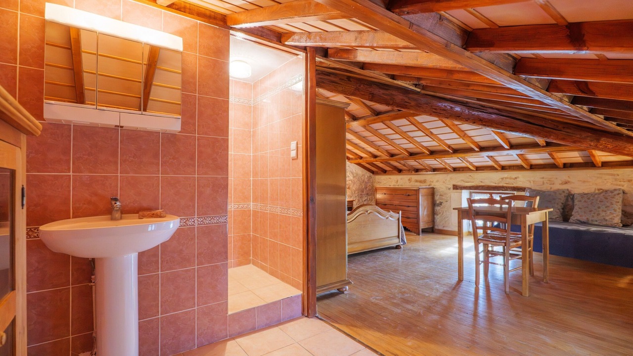 Photo of Others in La Garde-Adhemar