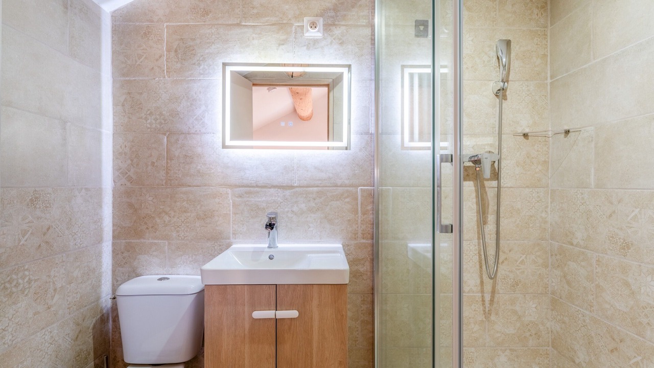 Photo of Bathroom in Robion