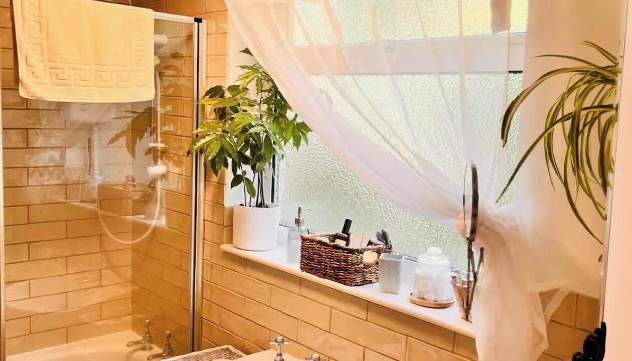 Photo of Bathroom in Stanton Drew