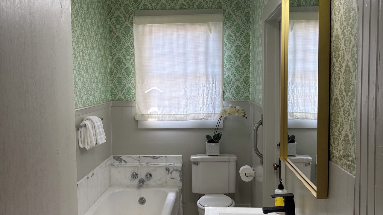 Photo of Bathroom in Mid City South
