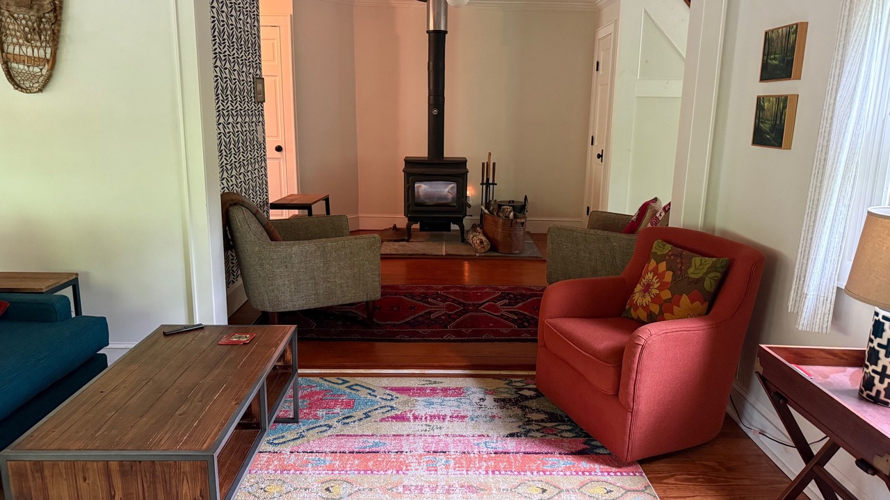 Photo of Livingroom in North Egremont