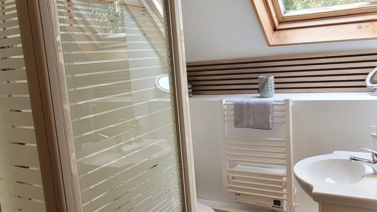 Photo of Bathroom in Baguer-Pican