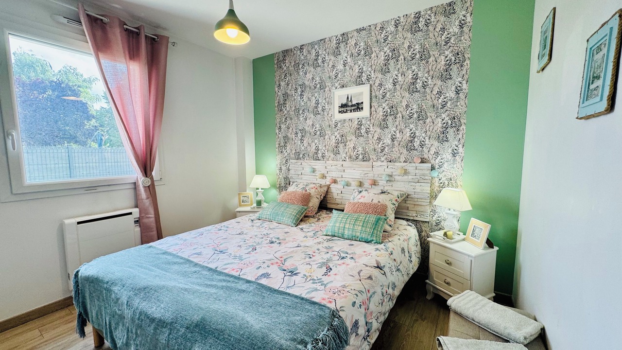 Photo of Bedroom in Theuville