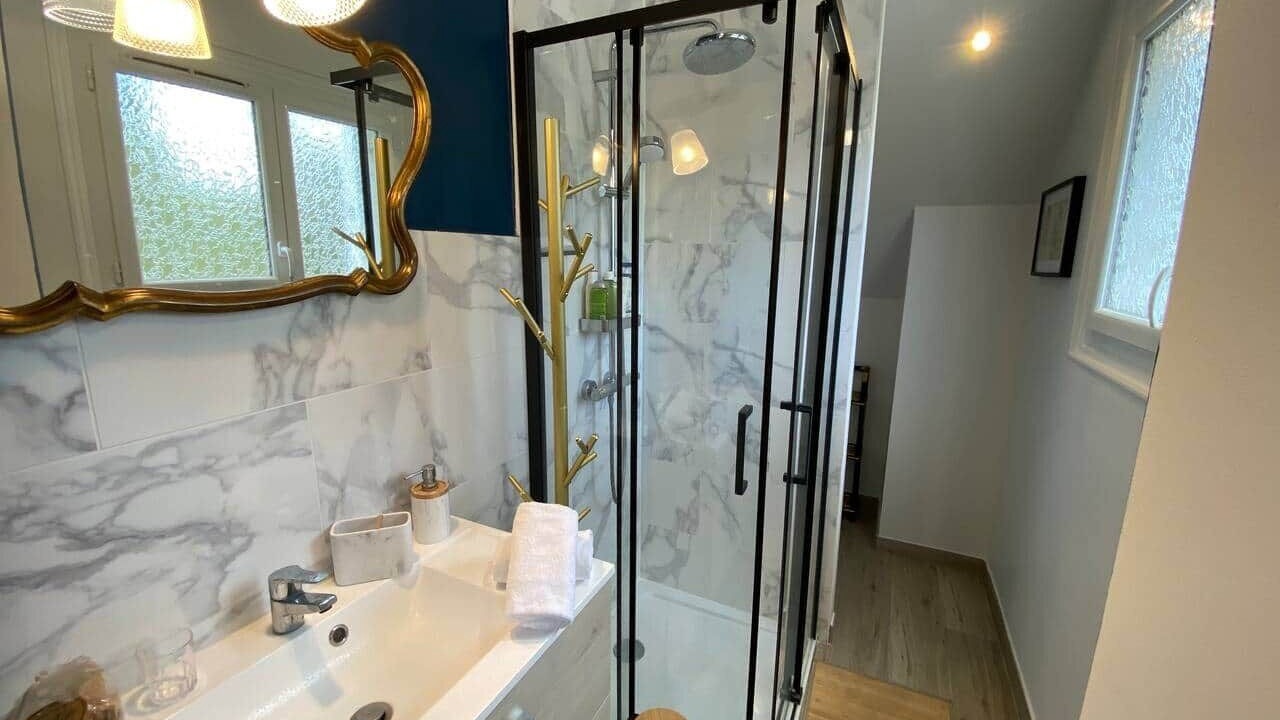 Photo of Bathroom in Merville-Franceville-Plage