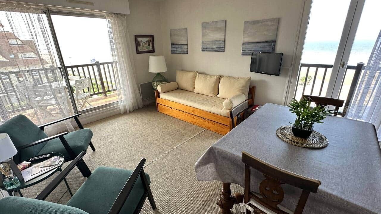 Photo of Livingroom in Cabourg