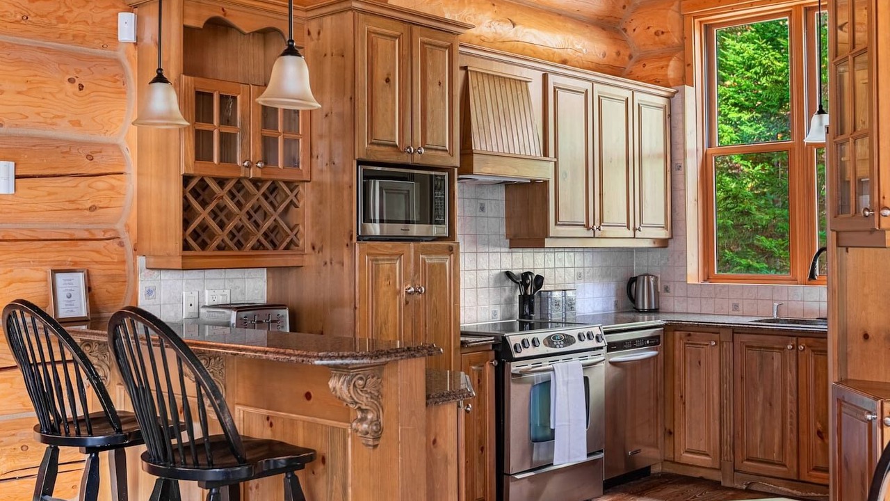 Photo of Kitchen in Fiddler Lake Resort