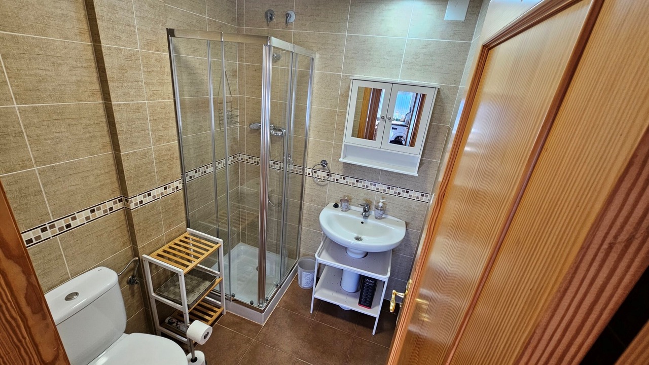 Photo of Bathroom in Toras