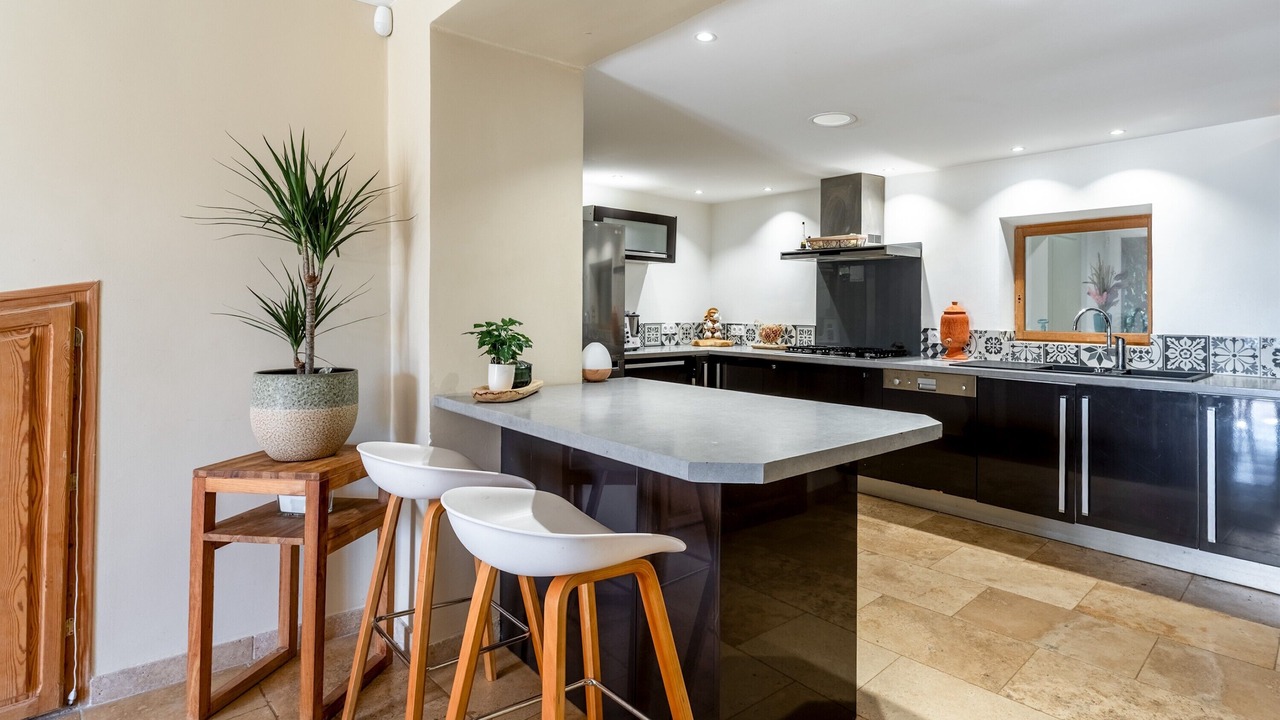 Photo of Kitchen in Camaret-sur-Aigues
