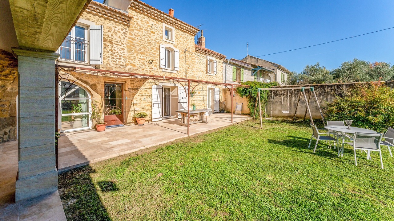 Photo of Outdoor in Camaret-sur-Aigues
