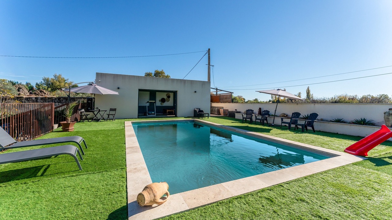 Photo of Outdoor in Camaret-sur-Aigues