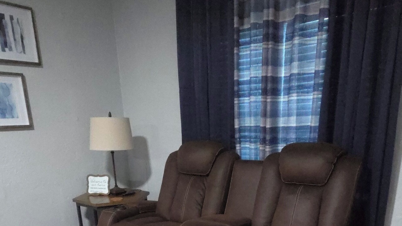 Photo of Livingroom in Lawton