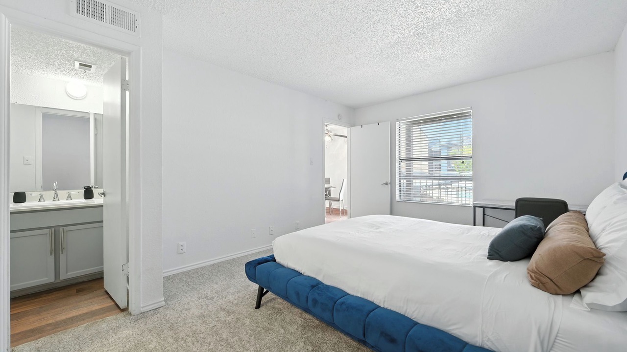 Photo of Bedroom in Windsor Park