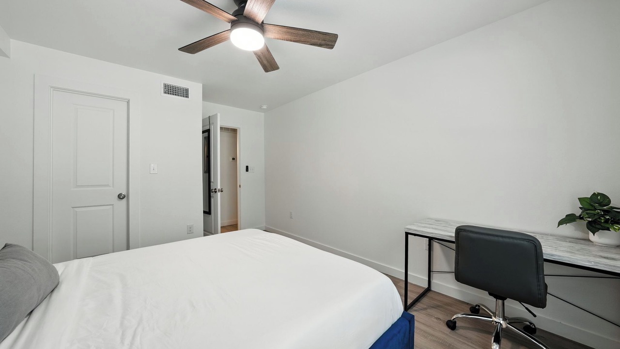 Photo of Bedroom in Windsor Park