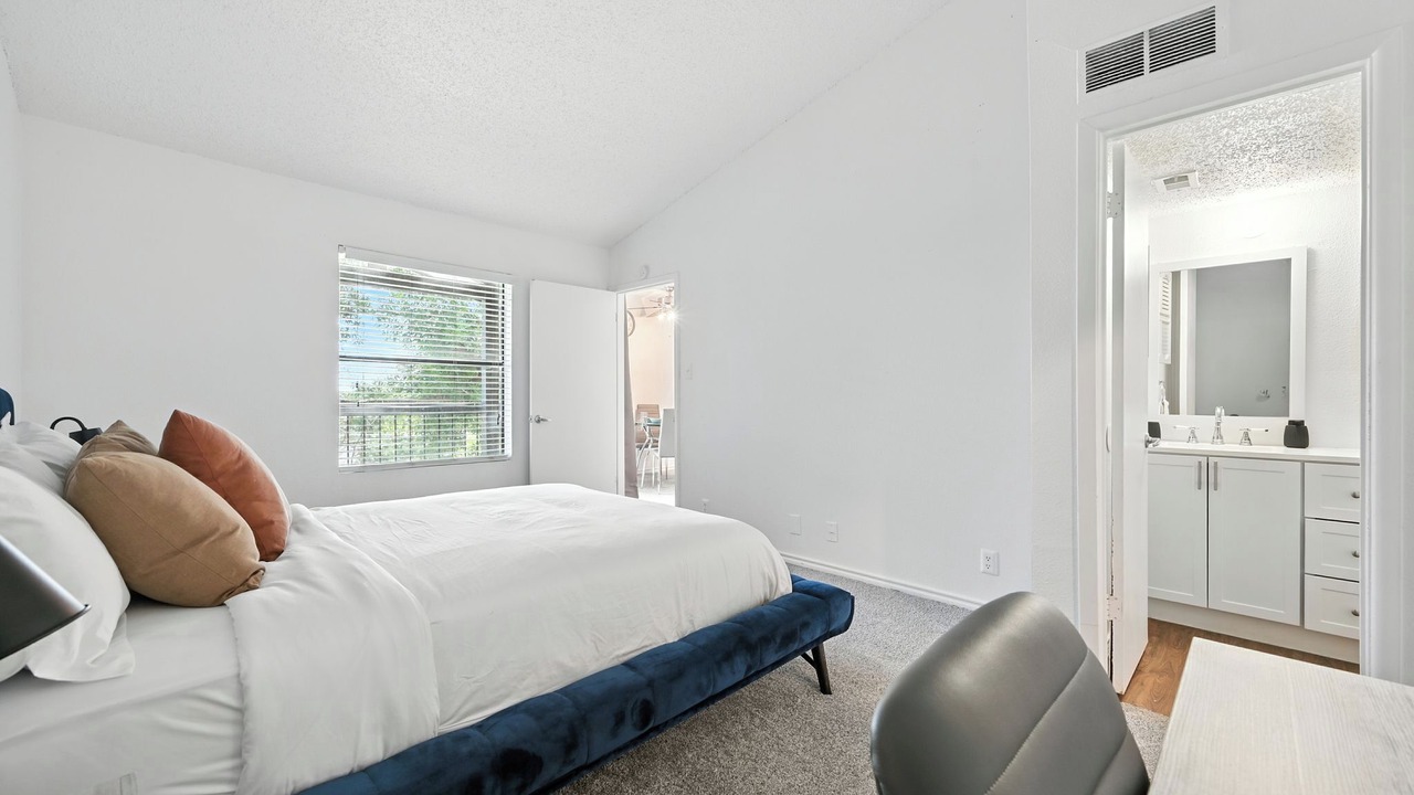 Photo of Bedroom in Windsor Park