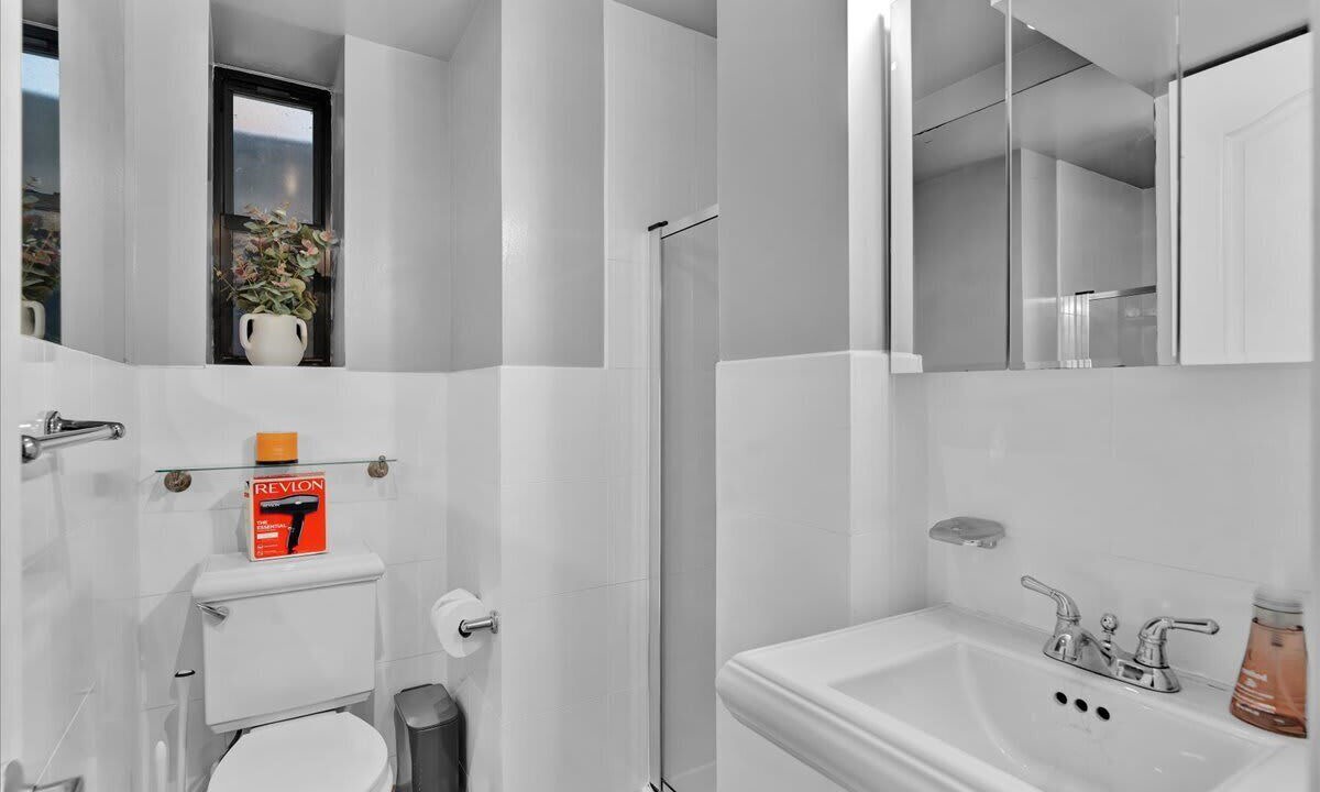 Photo of Bathroom in Gramercy