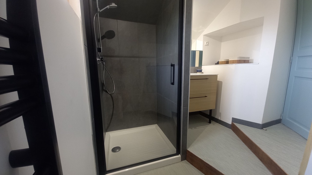 Photo of Bathroom in Angiens