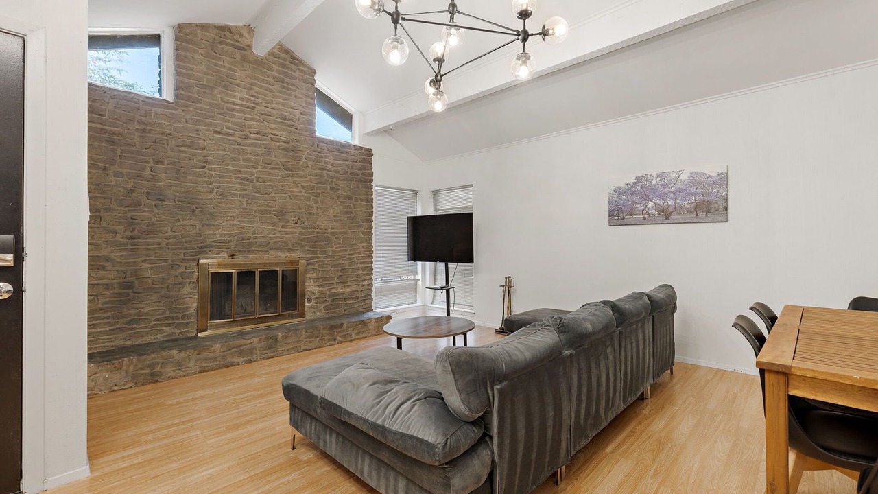 Photo of Livingroom in South Lamar