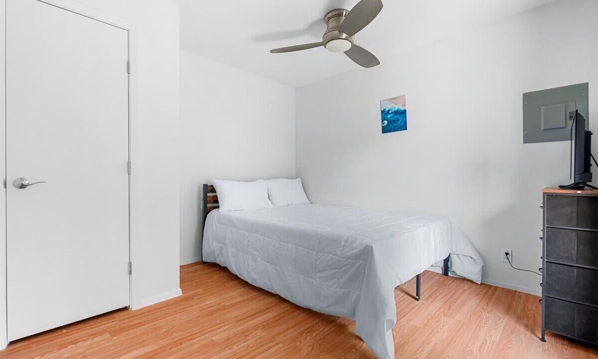 Photo of Bedroom in South Lamar