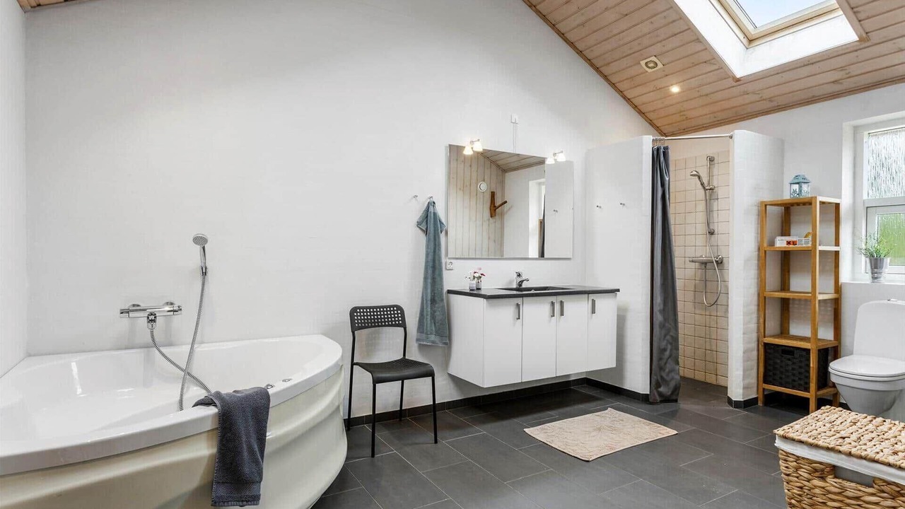 Photo of Bathroom in Bratten Strand