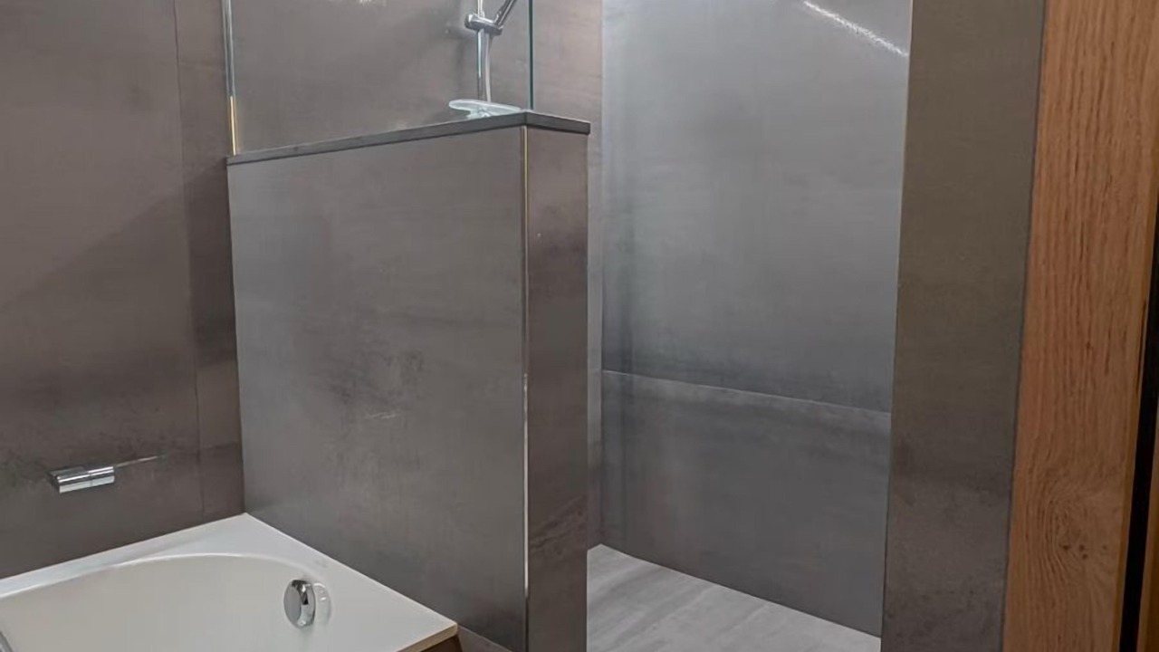 Photo of Bathroom in Saint-Nicolas-de-Veroce