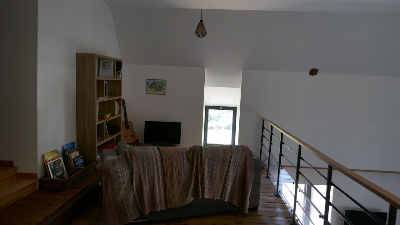 Photo of Others in Cros