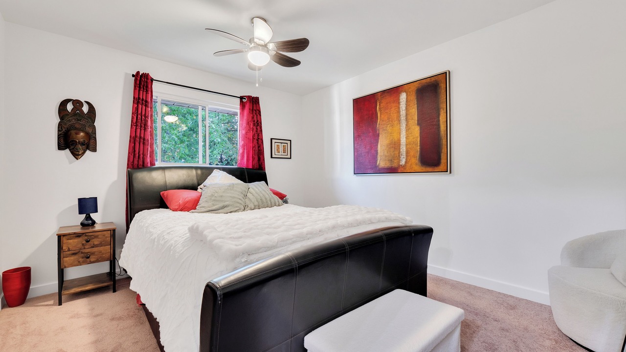 Photo of Bedroom in Campbellford
