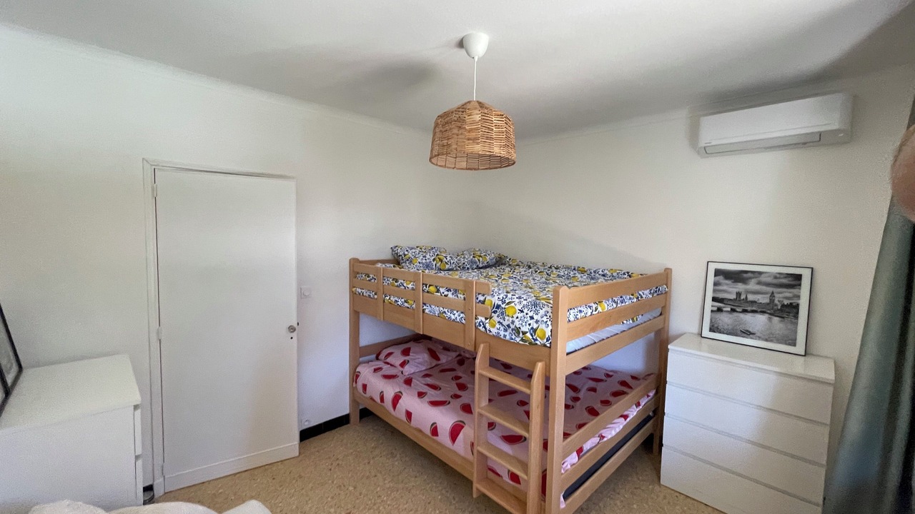 Photo of Bedroom in Villeneuve-les-Avignon