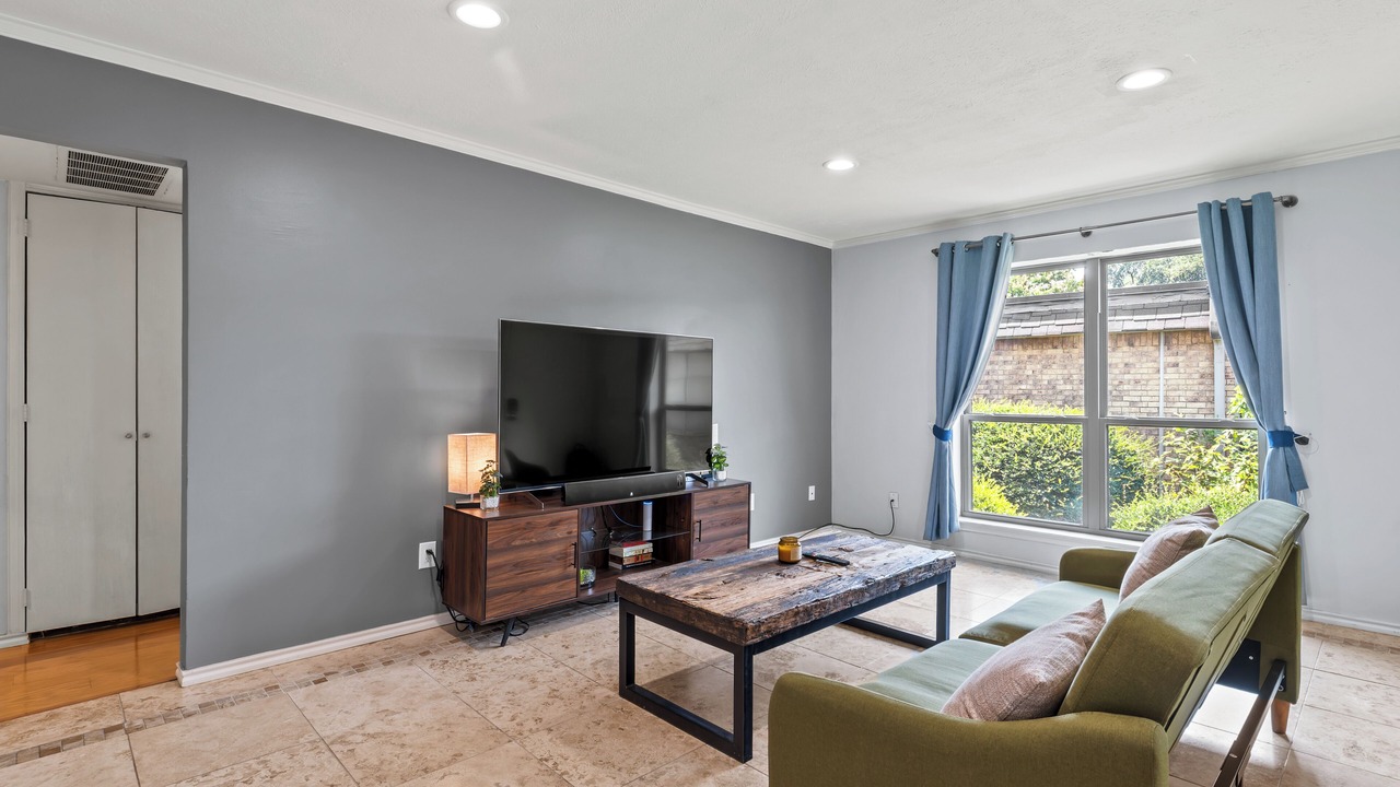 Photo of Livingroom in North Dallas