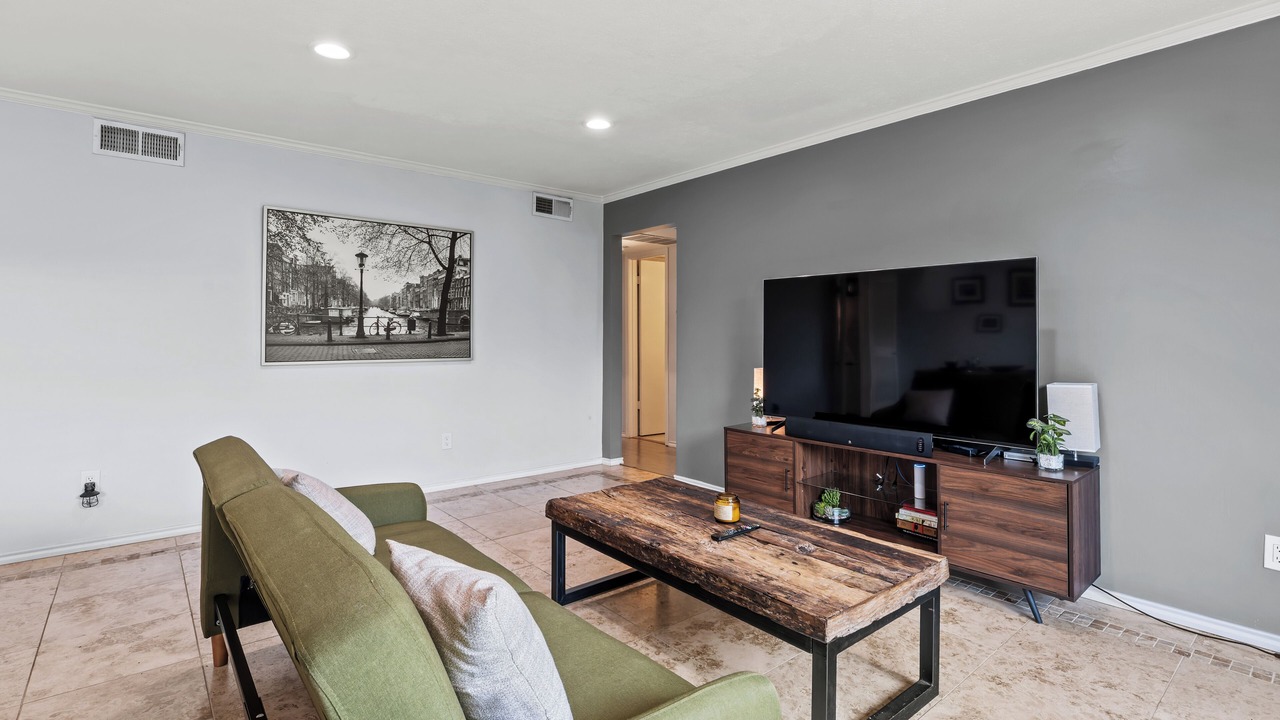 Photo of Livingroom in North Dallas