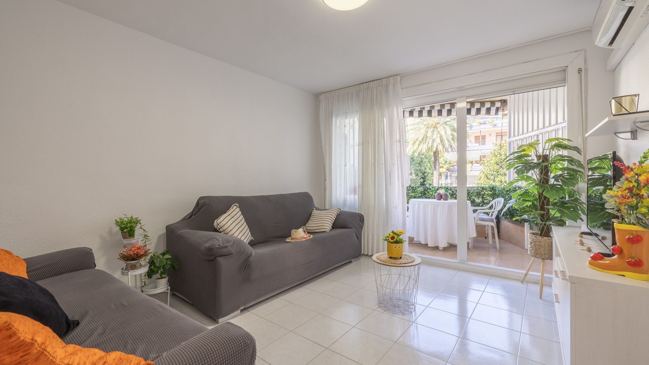 Photo of Livingroom in Salou City Centre