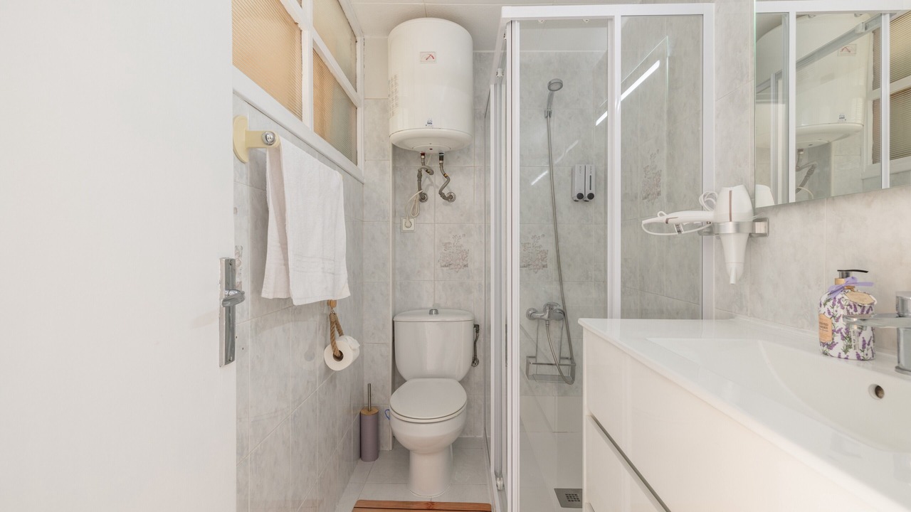 Photo of Bathroom in Salou City Centre