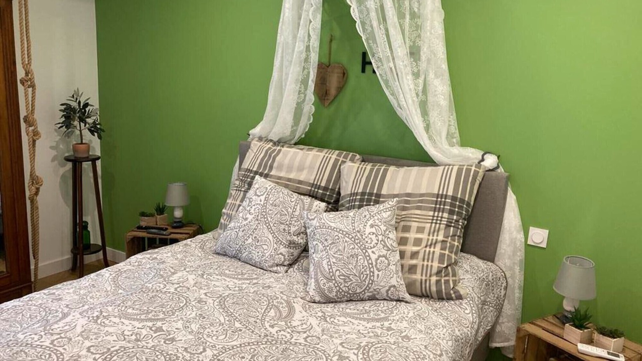 Photo of Bedroom in Puget